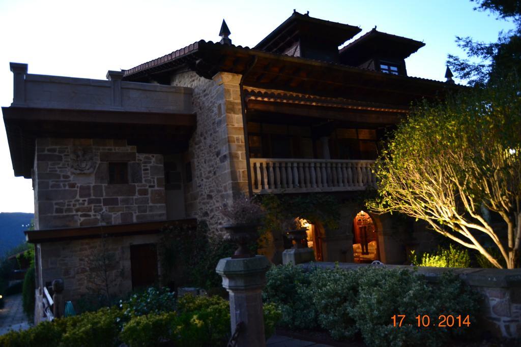 Palacio De Trasvilla Escobedo Dış mekan fotoğraf