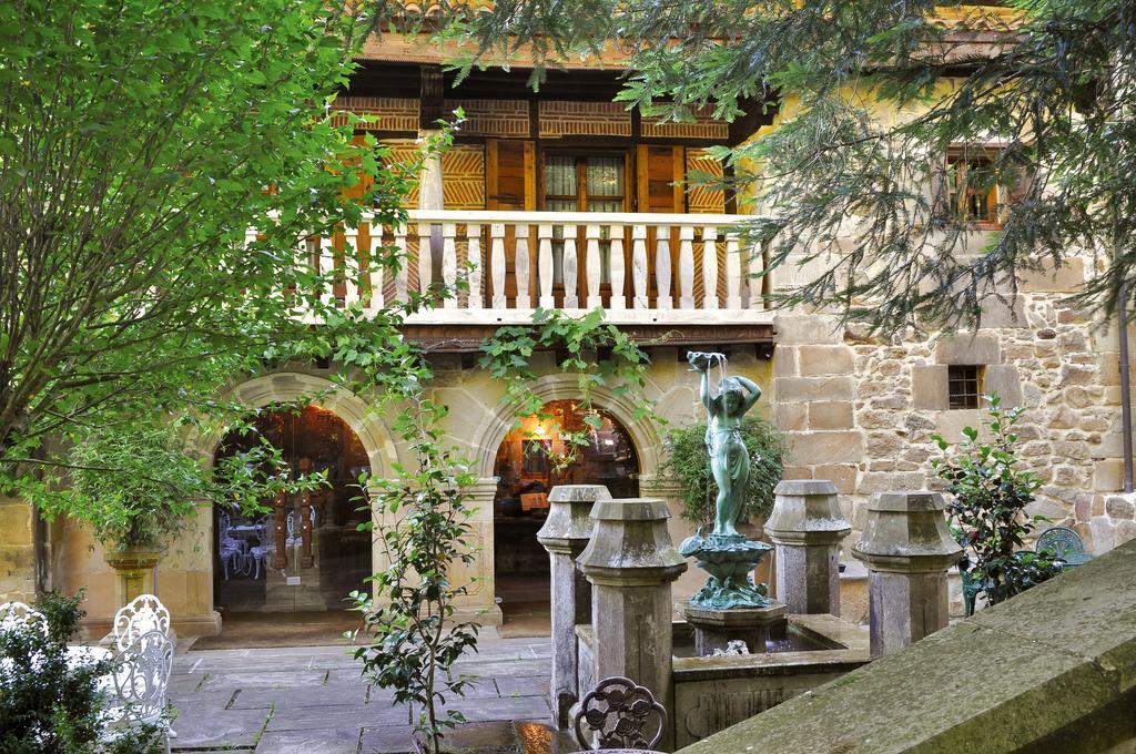 Palacio De Trasvilla Escobedo Dış mekan fotoğraf