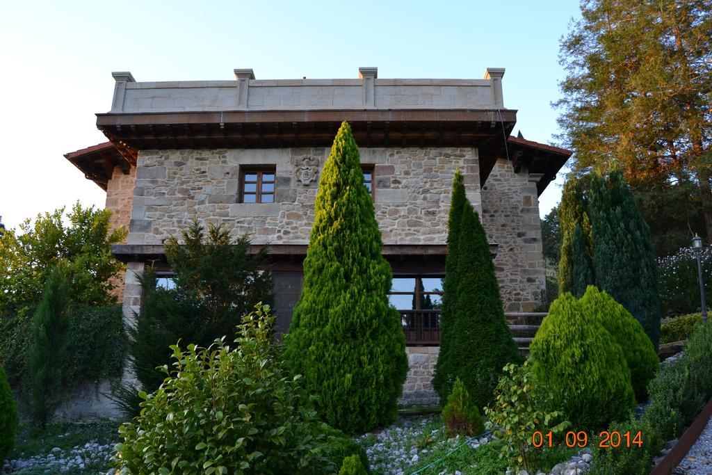 Palacio De Trasvilla Escobedo Dış mekan fotoğraf