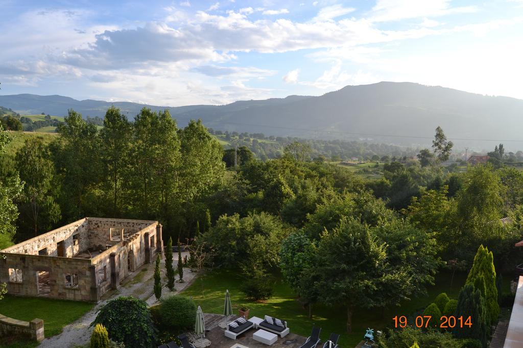 Palacio De Trasvilla Escobedo Dış mekan fotoğraf