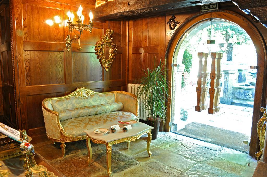 Palacio De Trasvilla Escobedo Dış mekan fotoğraf